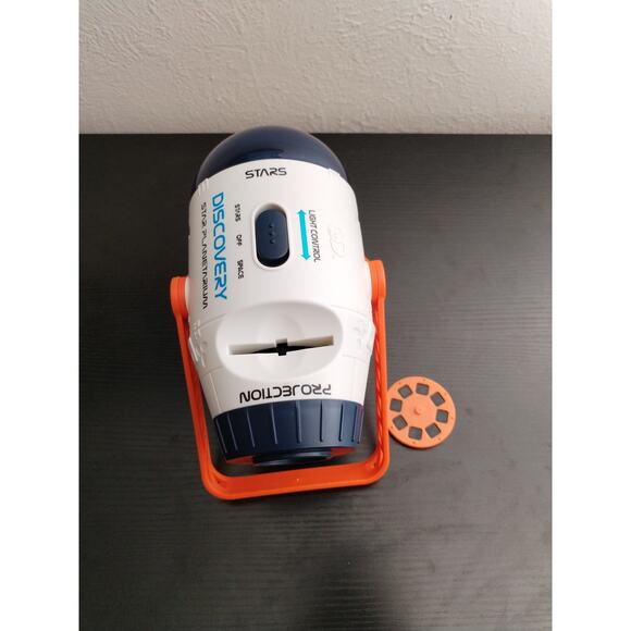 Discovery Kids Star Planetarium Projector – 2019 Model - Picture 2 of 5